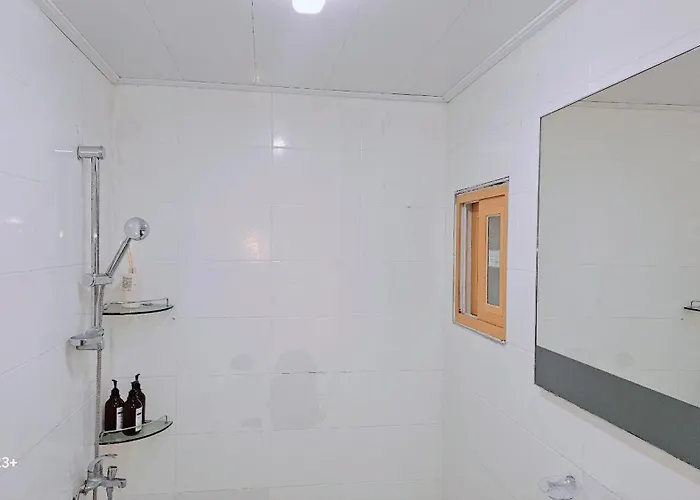 Apartment #전포카페거리1분 #짐보관 #감성테라스 #층간소음 걱정없는 프라이빗 감성 *